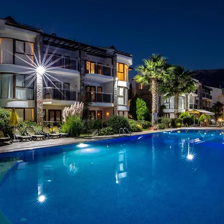Hotel Golden Life Heights Deluxe - Adult Only 4*