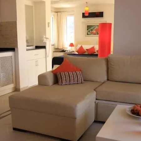 Golden Life Heights Deluxe - Adult Only Hotel 4*