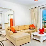 酒店 Golden Life Heights Deluxe - Adult Only 3*