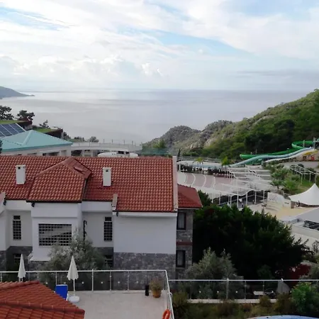 Golden Life Heights Deluxe - Adult Only Otel