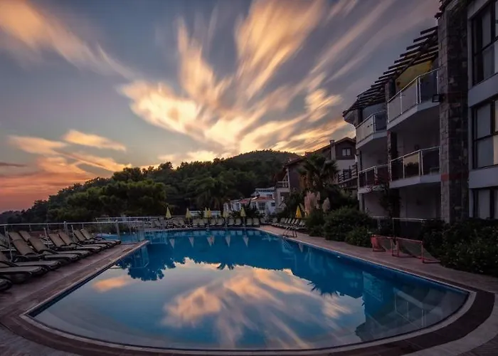 Hotel Golden Life Heights Deluxe - Adult Only